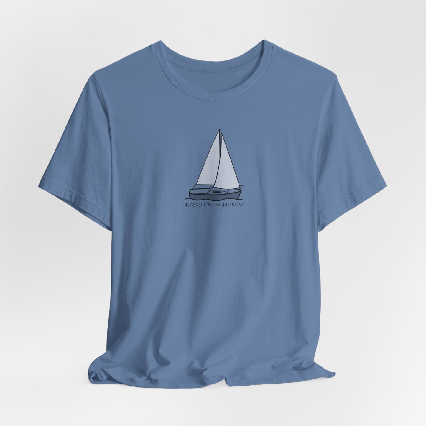 Unisex Lightweight Short Sleeve Tee (Comfort Sailboat Design)