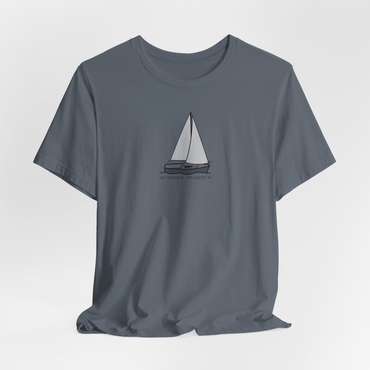 Unisex Lightweight Short Sleeve Tee (Comfort Sailboat Design)