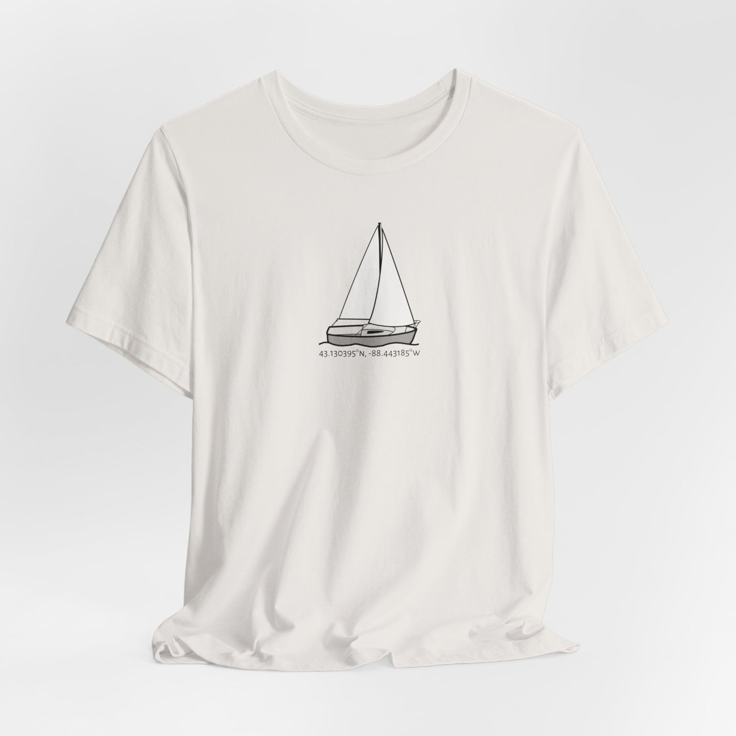 Unisex Lightweight Short Sleeve Tee (Comfort Sailboat Design)