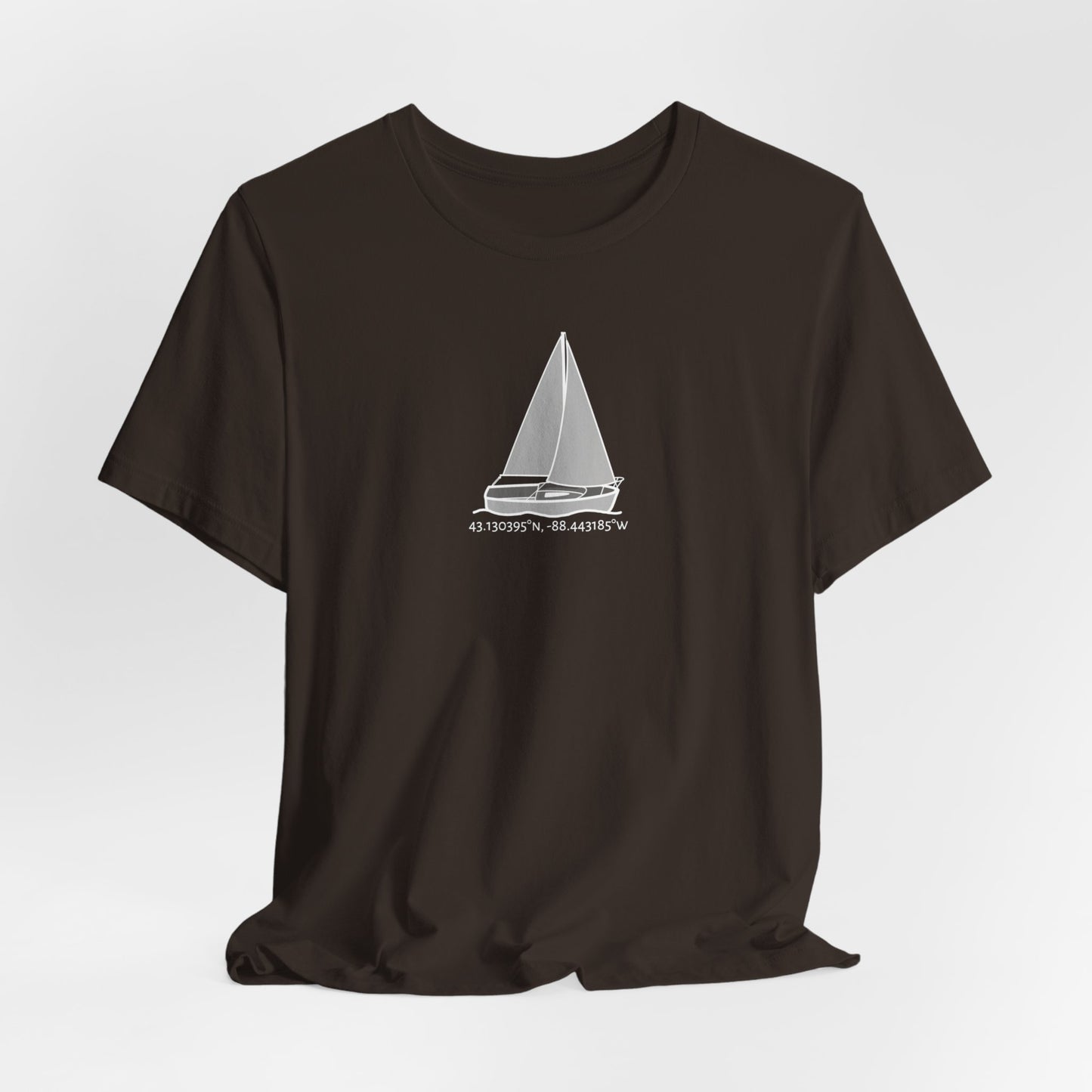 Unisex Lightweight Short Sleeve Tee (Comfort Sailboat Design)