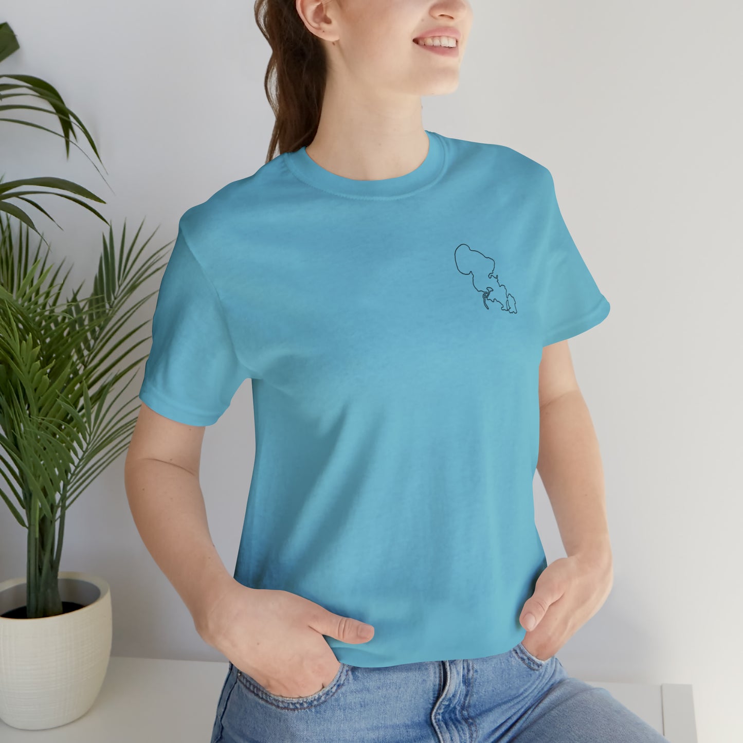 Row Boat Dog Fishing Color - Lac LaBelle Unisex Lightweight Short Sleeve Tee