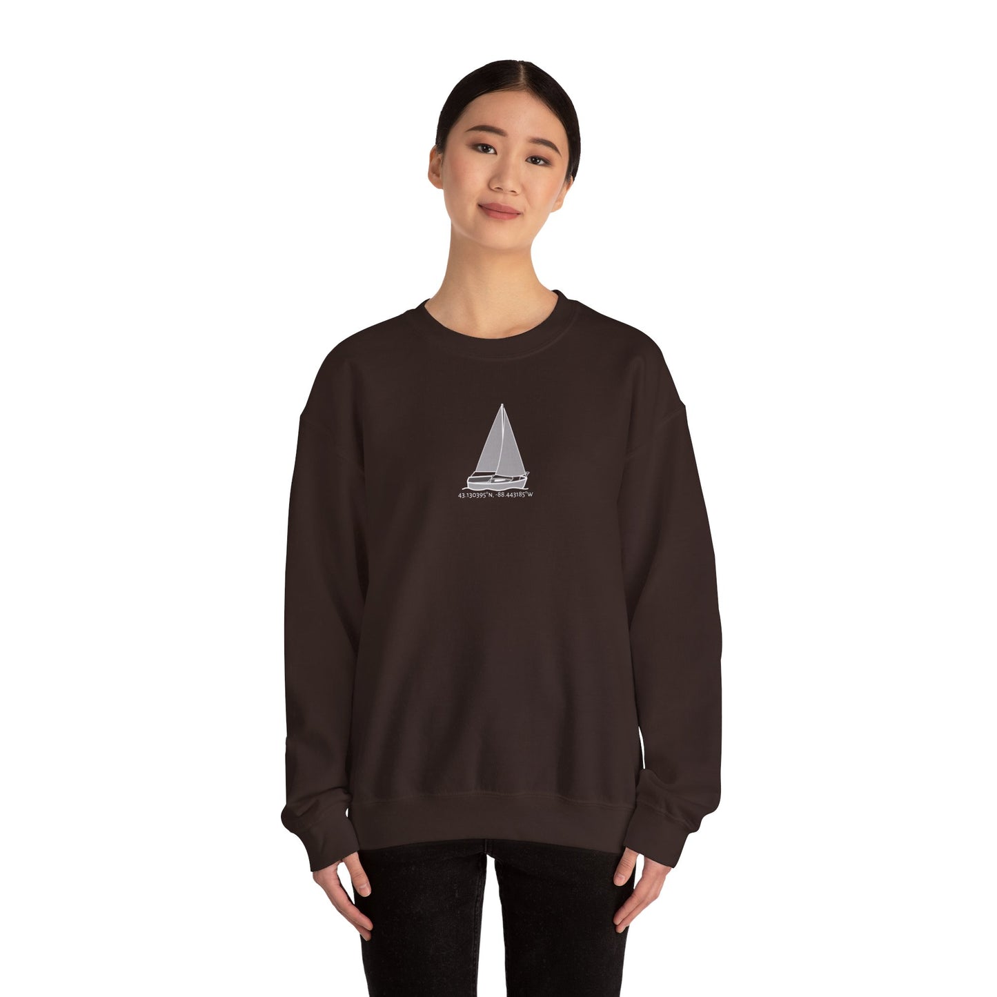 Sailboat Comfort Unisex Heavy Blend™ Crewneck Sweatshirt