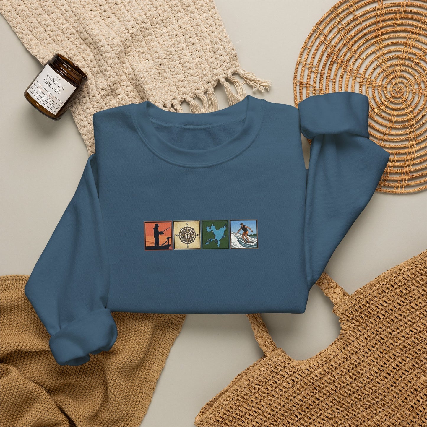 Okauchee Lake "Icons Style" - Gildan Crewneck Sweatshirt