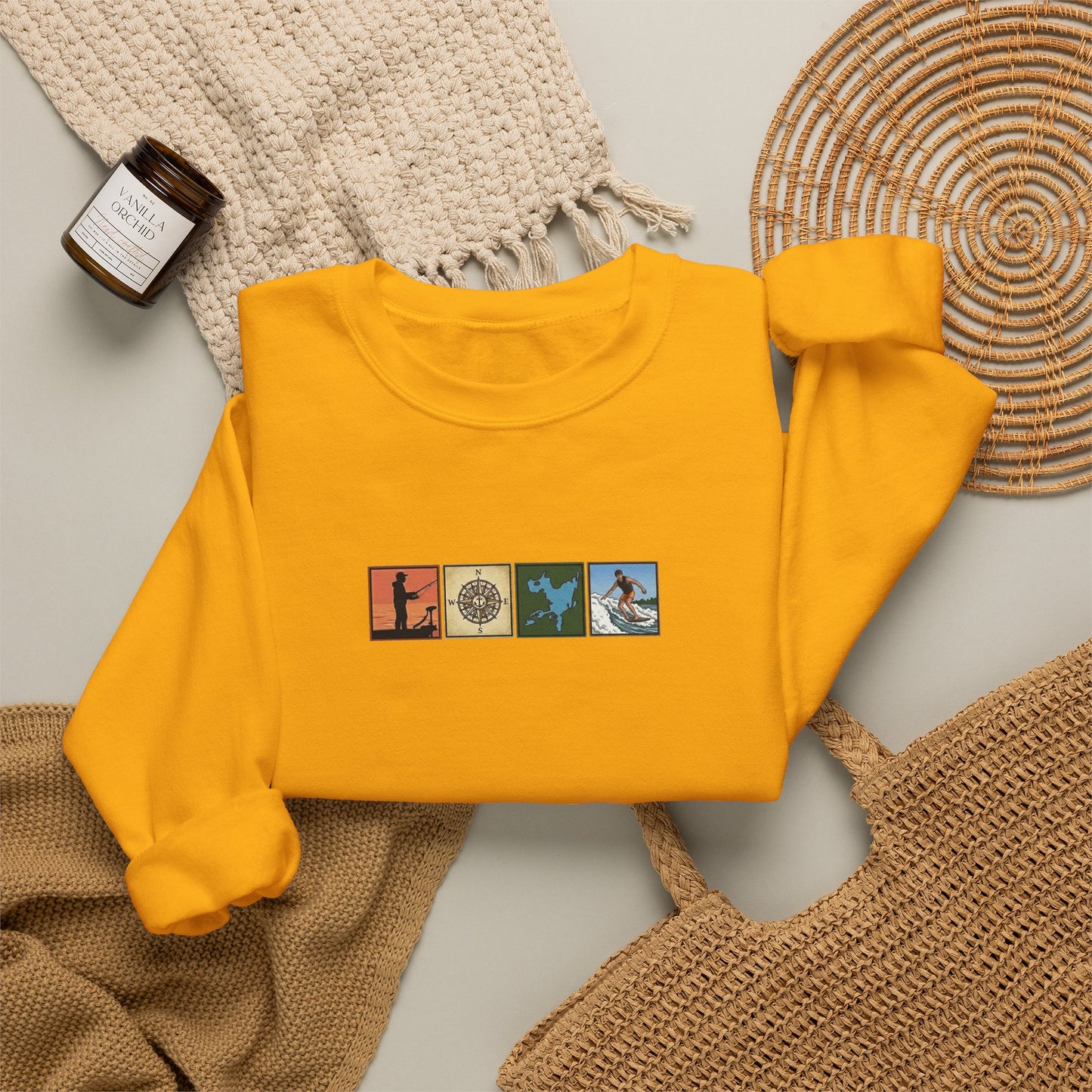 Okauchee Lake "Icons Style" - Gildan Crewneck Sweatshirt