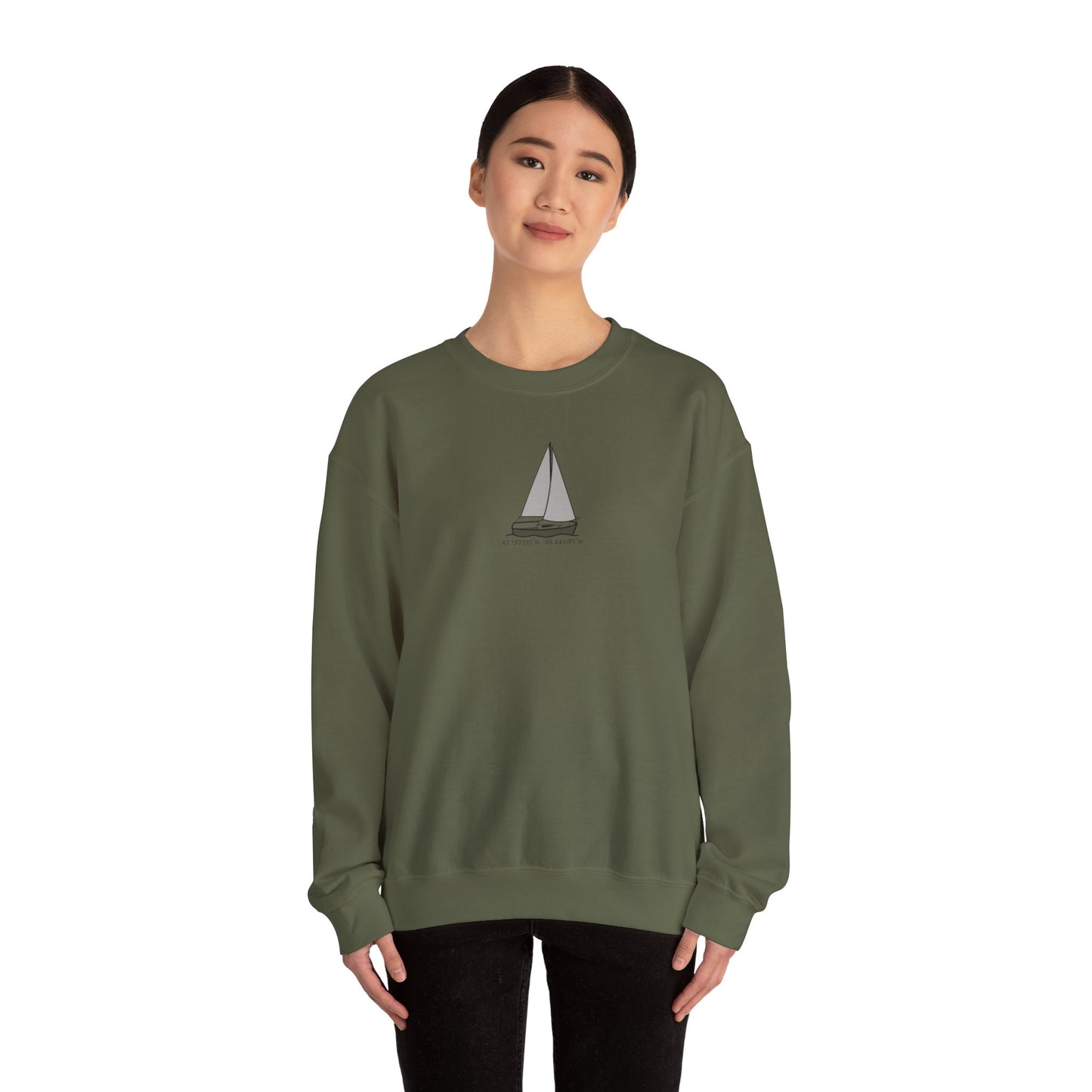 Sailboat Comfort Unisex Heavy Blend™ Crewneck Sweatshirt