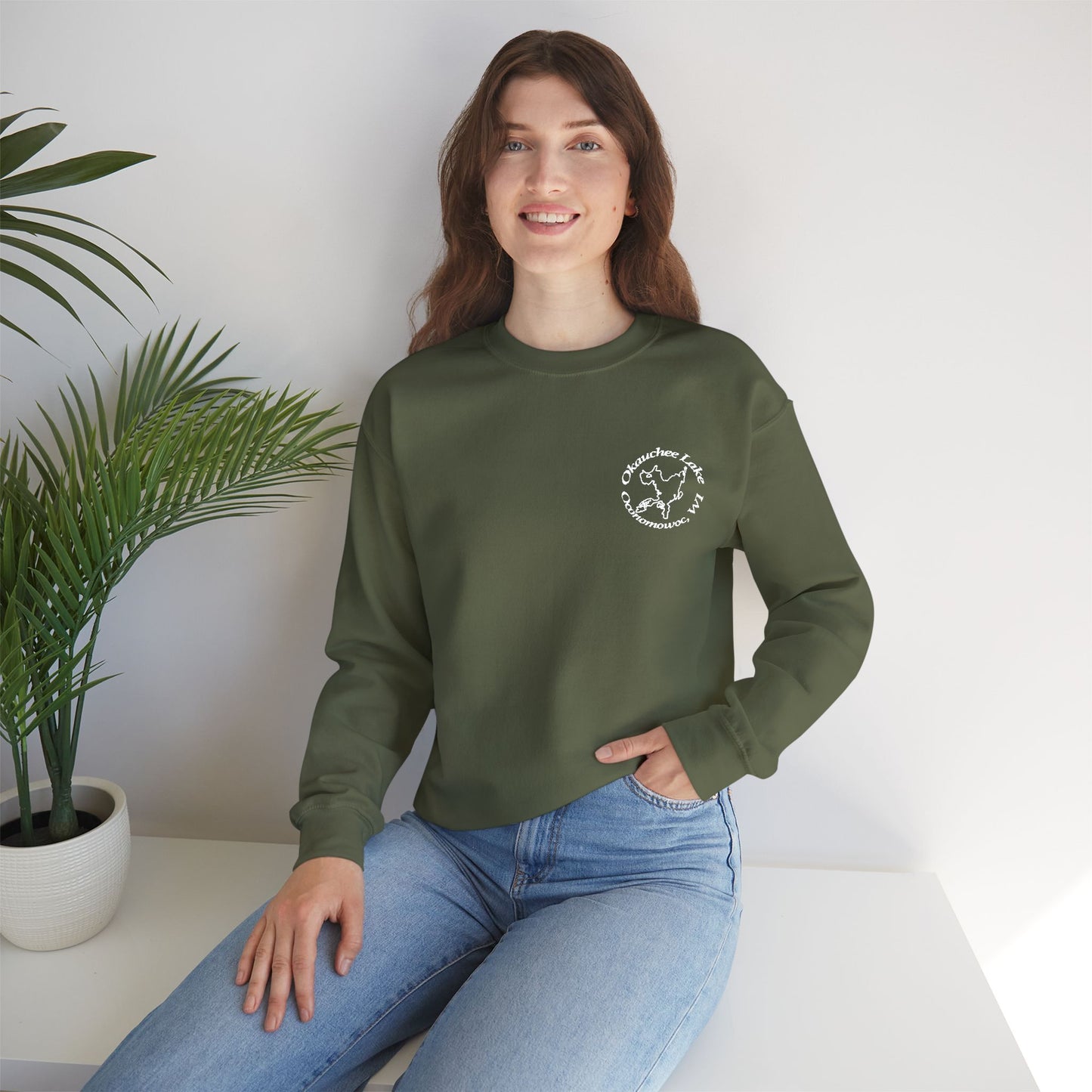 Okauchee Lake Embroidered circle text Oconomowoc WI Unisex Heavy Blend™ Crewneck Sweatshirt