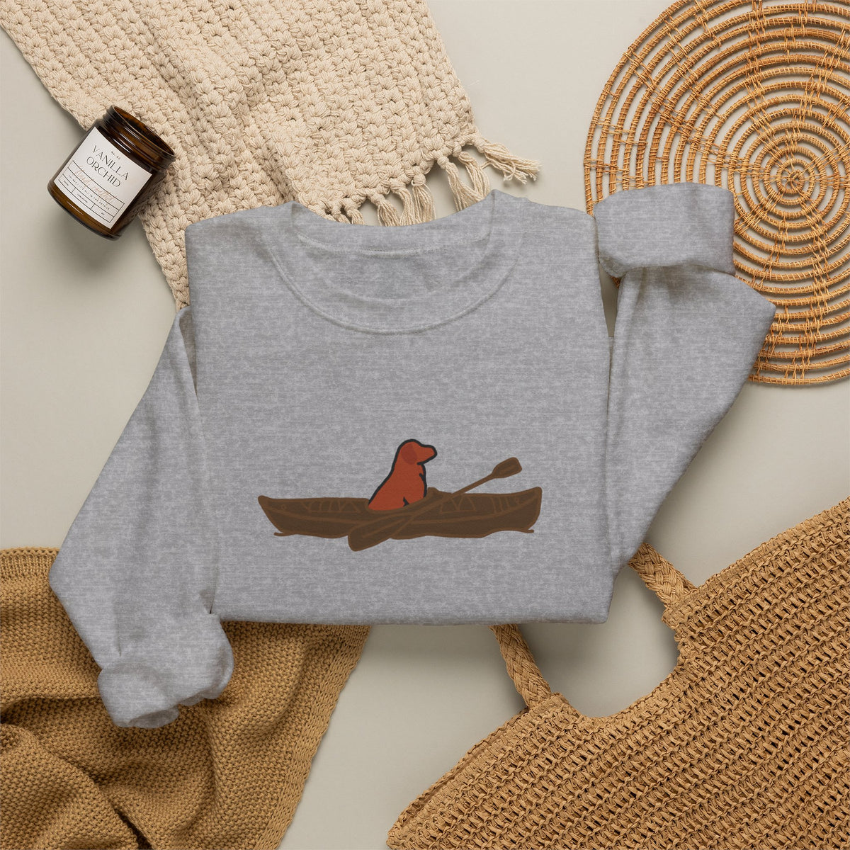 "Lucy the Lab" Kayak Dog Pewaukee Lake - Unisex Heavy Blend™ Crewneck Sweatshirt