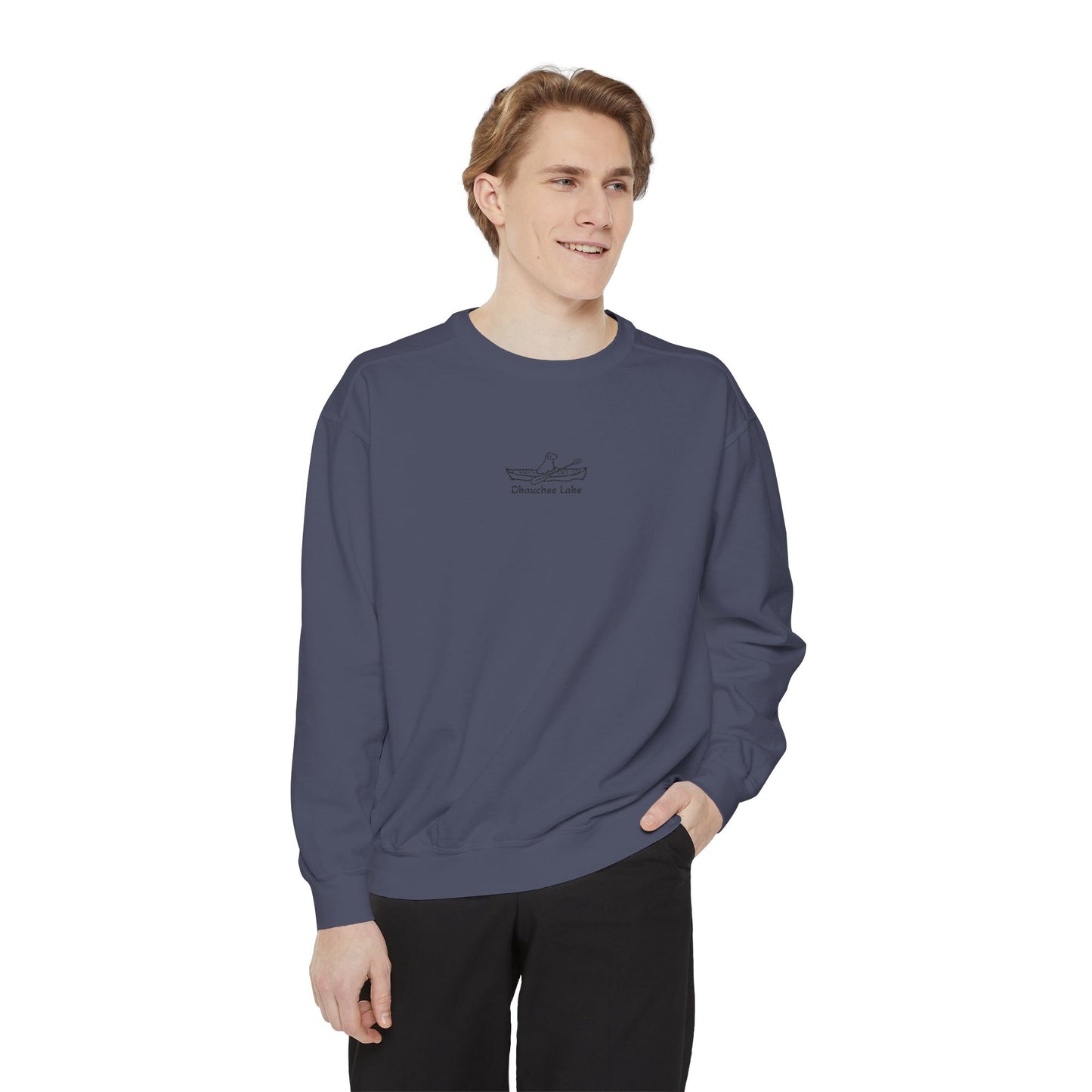 Kayak Dog Lab Embroidered Crewneck Sweatshirt - Comfort Colors