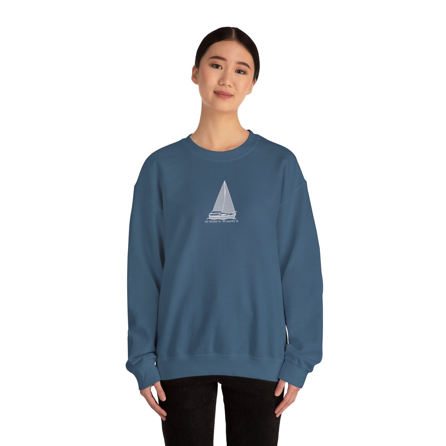 Sailboat Comfort Unisex Heavy Blend™ Crewneck Sweatshirt