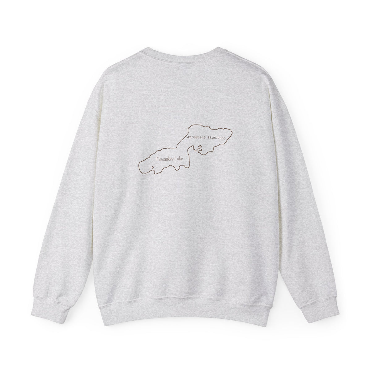 "Lucy the Lab" Kayak Dog Pewaukee Lake - Unisex Heavy Blend™ Crewneck Sweatshirt